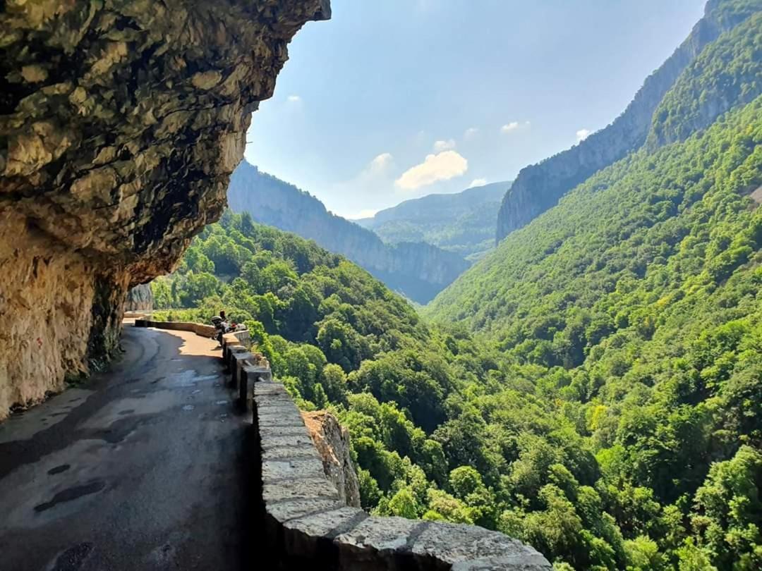 L'Echevine en vercors Echevis Buitenkant foto